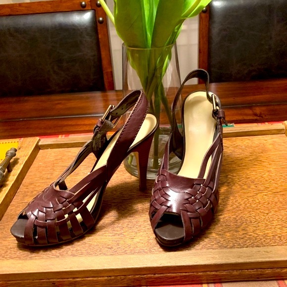 Nine West Leather Brown PeepToe Heels (5.5) - Picture 2 of 6